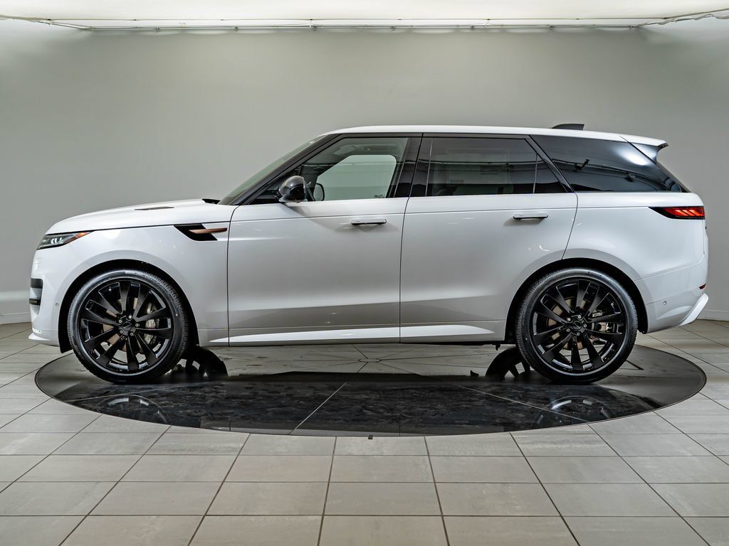 New 2026 Land Rover Range Rover Sport Dynamic SE AWD/4WD image 8