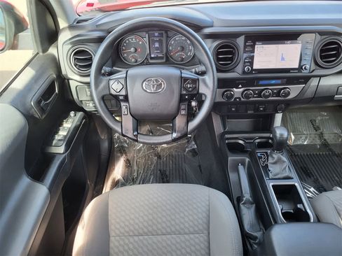 Used 2022 Toyota Tacoma SR image 22