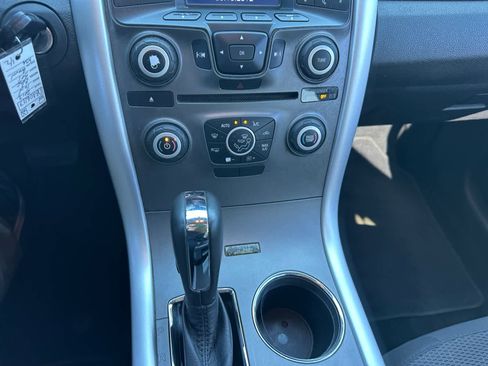 Used 2013 Ford Edge SEL FWD image 12