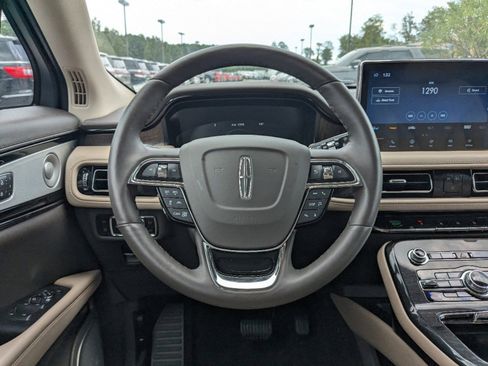 Certified 2023 Lincoln Nautilus Reserve w/ Equipment Group 202A image 16