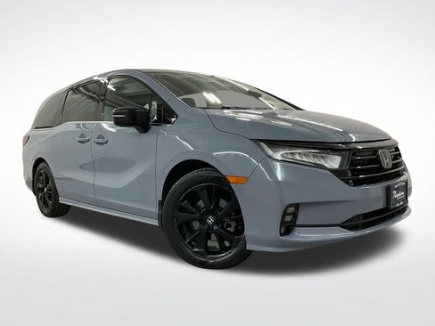 Used 2023 Honda Odyssey Sport image 5