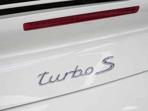 Used 2012 Porsche 911 Turbo S AWD/4WD image 48