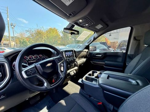 Used 2020 Chevrolet Silverado 1500 LT w/ Trailering Package image 15