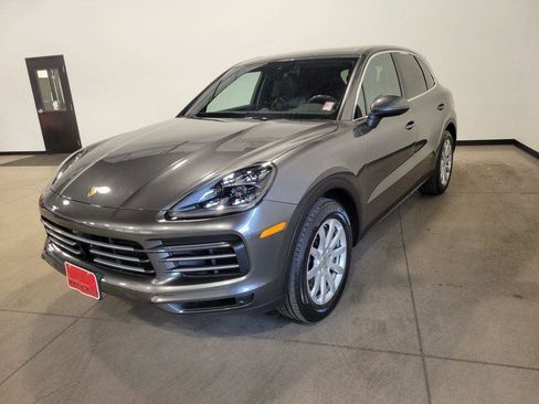 Used 2021 Porsche Cayenne S w/ Premium Package Plus image 6