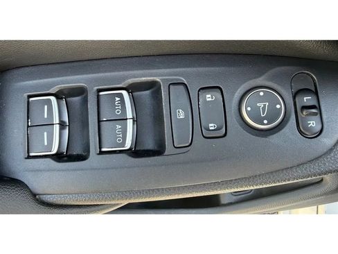 Used 2020 Honda Accord Sport image 27