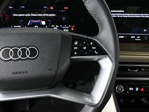 New 2025 Audi Q5 Premium image 10