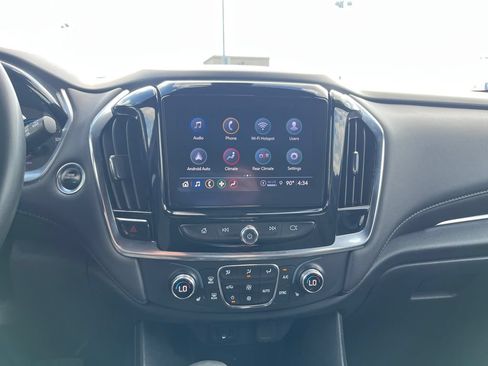 Used 2023 Chevrolet Traverse LT AWD/4WD image 25