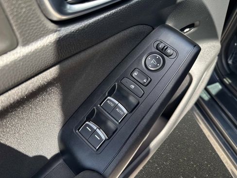 Used 2025 Honda Civic Sport image 16