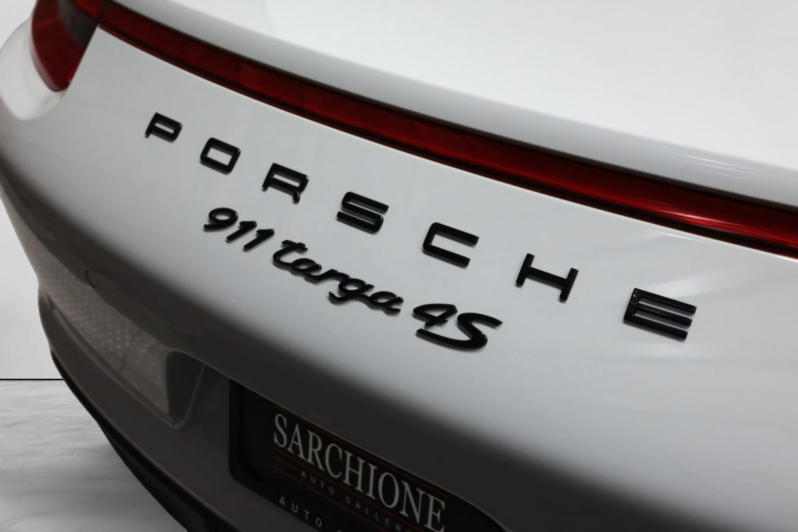 Used 2018 Porsche 911 Targa 4S AWD/4WD image 15