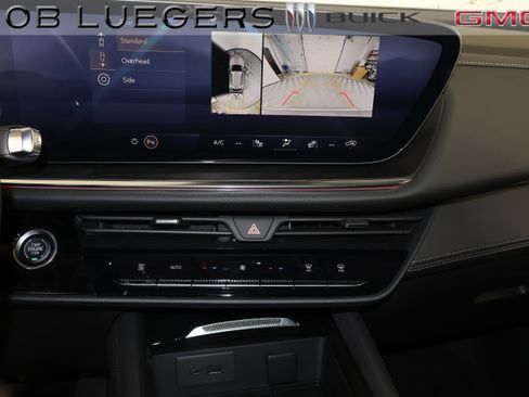 New 2026 Buick Envision Preferred AWD/4WD image 24