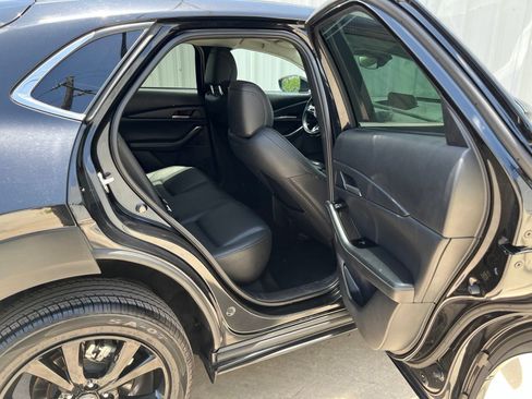 Used 2024 MAZDA CX-30 AWD 2.5 S w/ Select Sport Pkg image 15