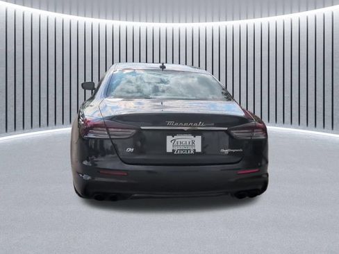 Used 2023 Maserati Quattroporte Modena Q4 AWD/4WD image 13