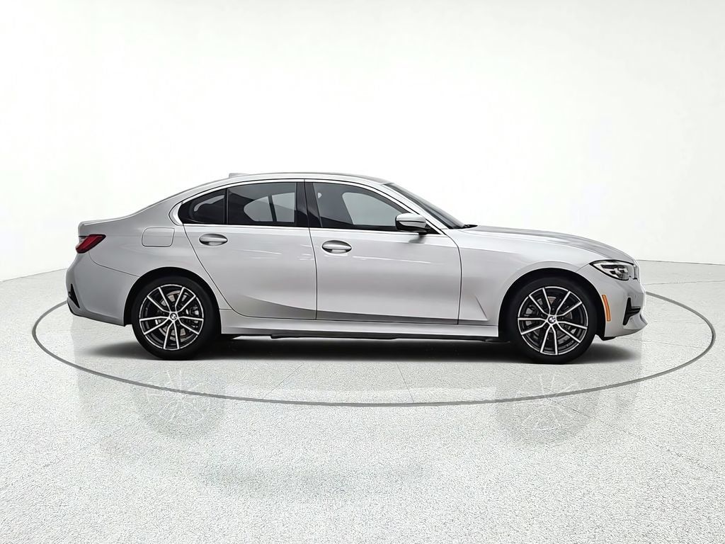 Used 2019 BMW 330i xDrive Sedan w/ Driving Assistance Package AWD/4WD image 7