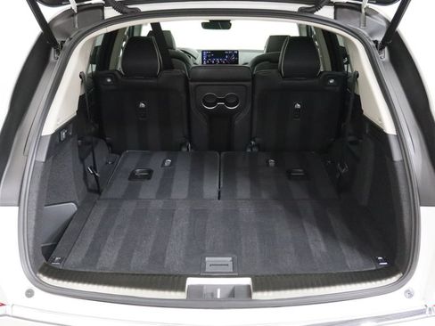 Certified 2026 Acura MDX SH-AWD w/ Advance Package image 31