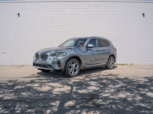 Used 2024 BMW X3 xDrive30i w/ Premium Package AWD/4WD image 1
