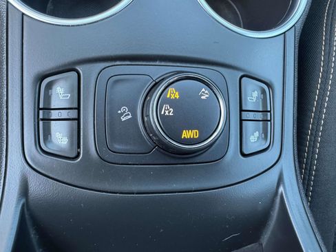 Used 2019 GMC Terrain SLE w/ Driver Convenience Package image 29