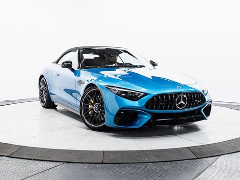 Used 2022 Mercedes-Benz SL 63 AMG 4MATIC w/ Driver Assistance Package image 1