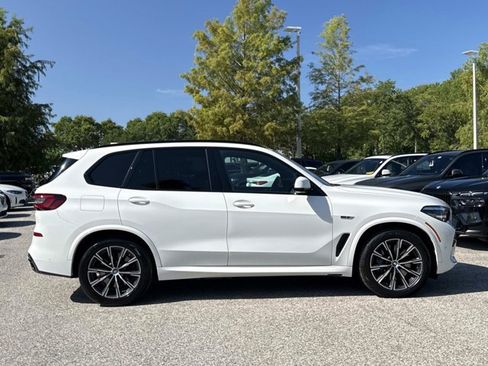 Used 2023 BMW X5 xDrive45e w/ M Sport Package AWD/4WD image 2