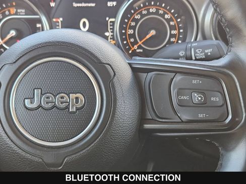 Used 2022 Jeep Gladiator Sport AWD/4WD image 26