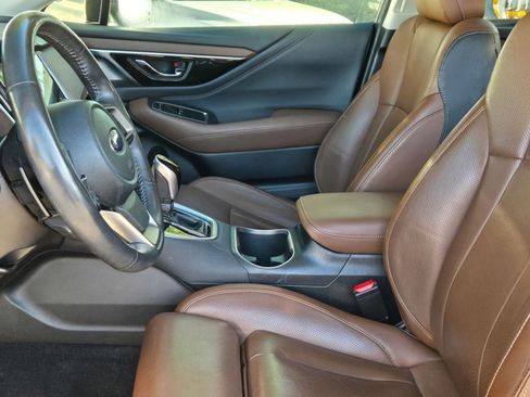 Used 2020 Subaru Outback Touring w/ Popular Package #2 image 20