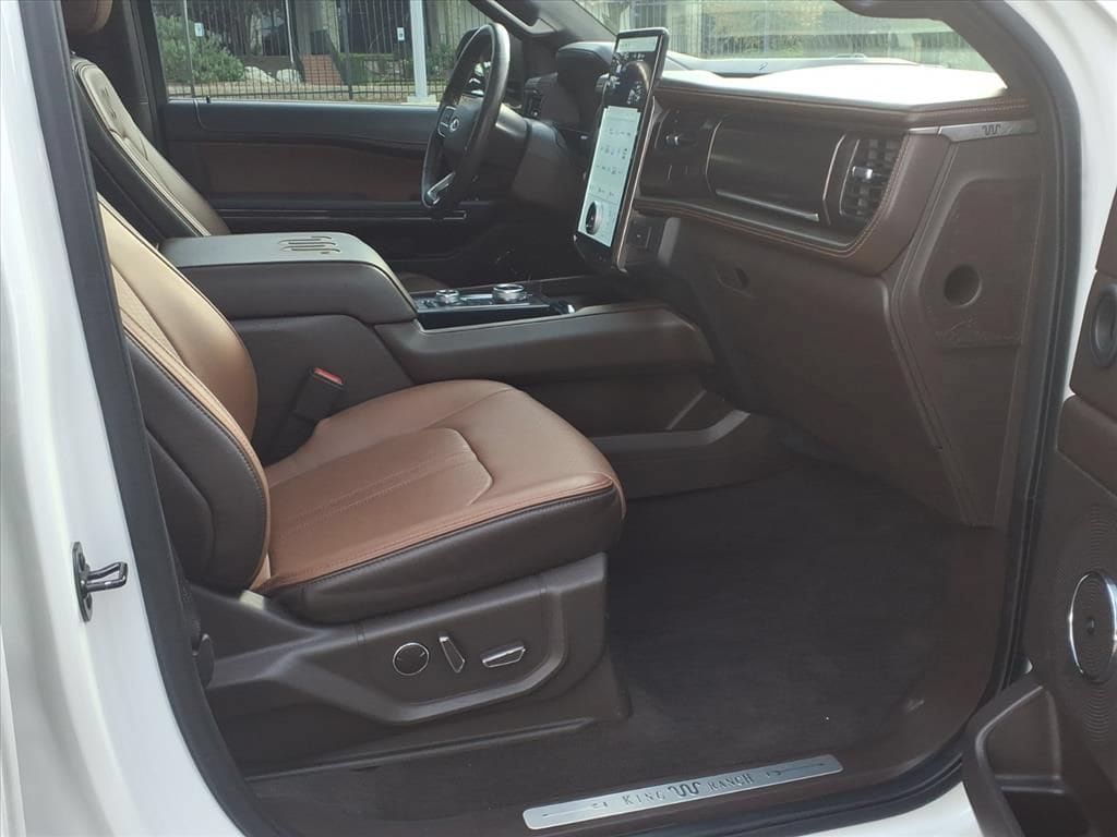 Used 2022 Ford Expedition King Ranch AWD/4WD image 21