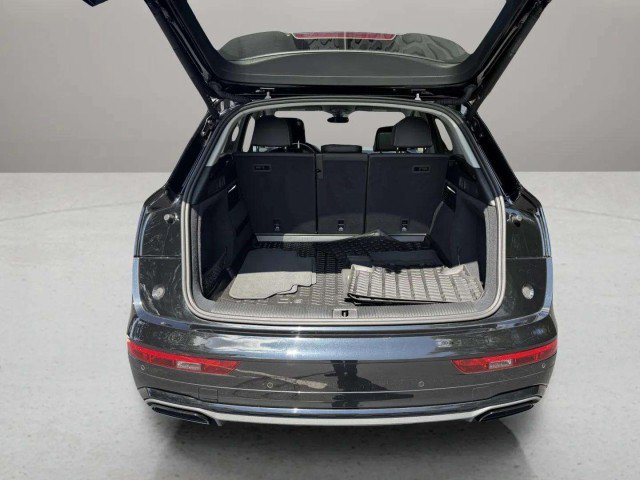 Certified 2023 Audi Q5 2.0T Premium Plus w/ Premium Plus Package AWD/4WD image 33