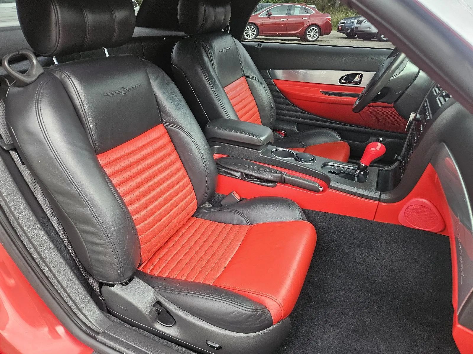 Used 2002 Ford Thunderbird RWD image 18