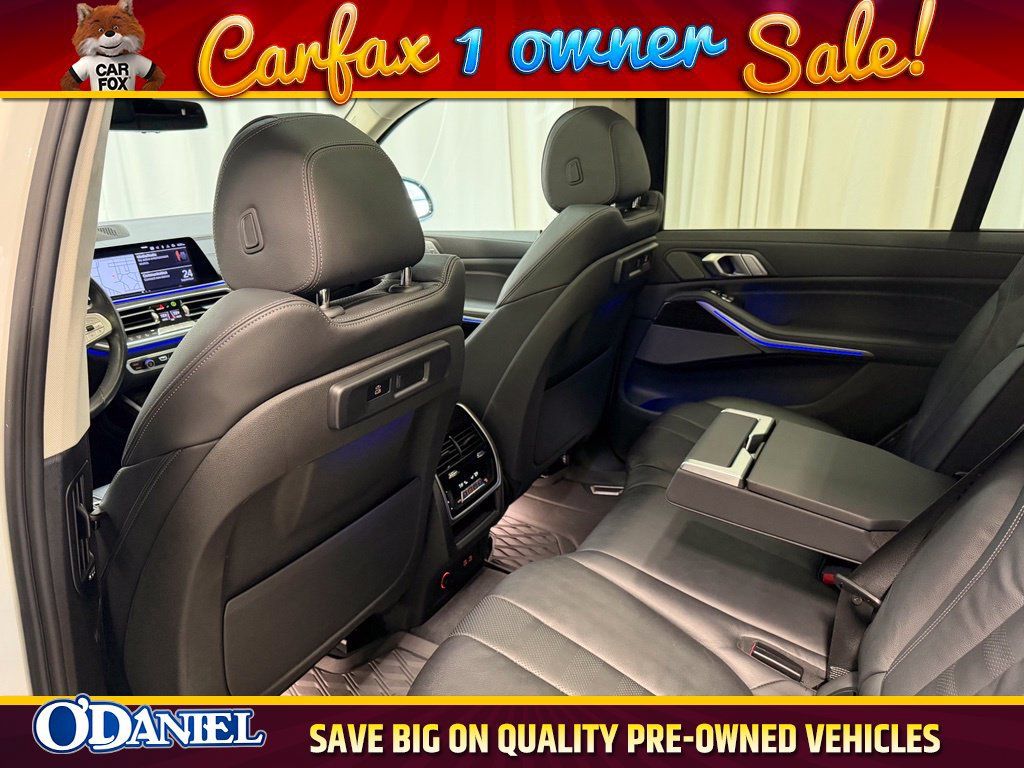 Used 2020 BMW X7 xDrive40i w/ Premium Package AWD/4WD image 14