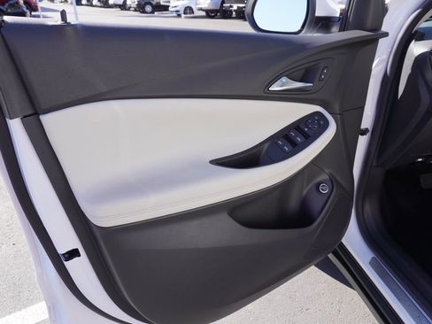 Certified 2022 Buick Encore GX Select image 14