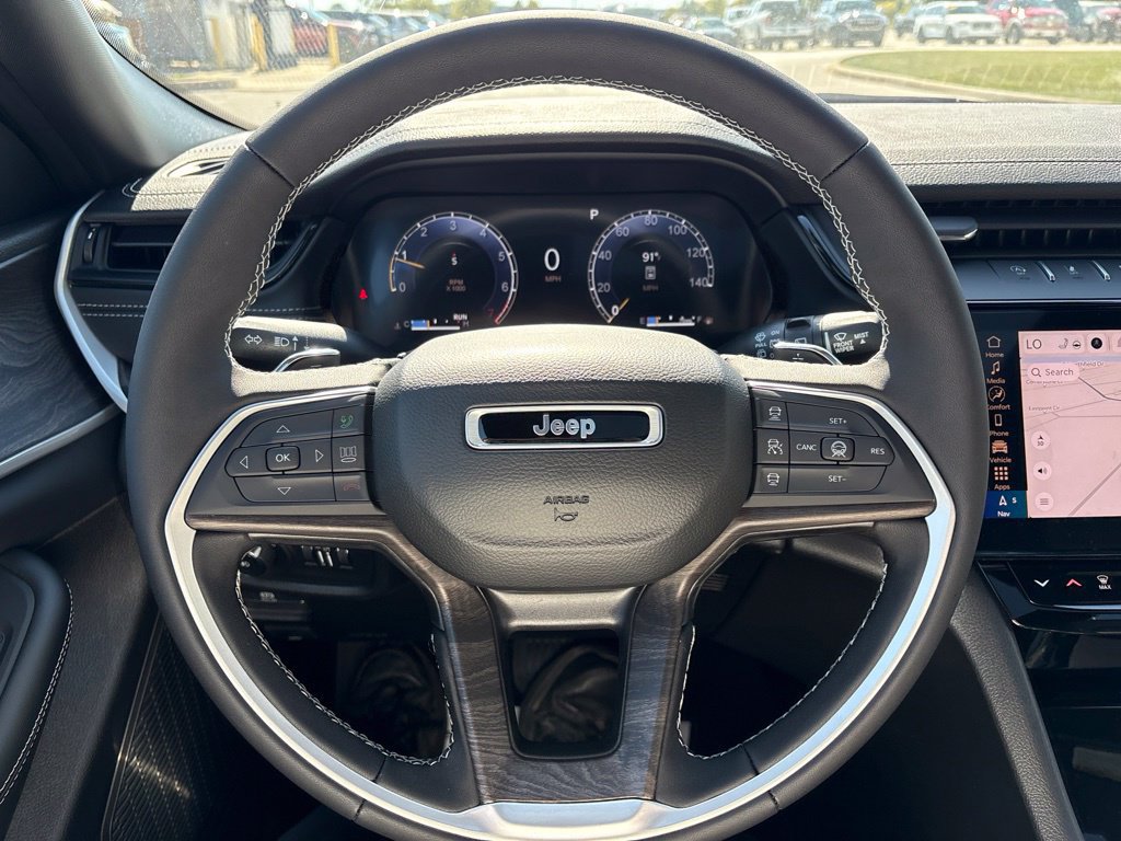 New 2027 Jeep Grand Cherokee Limited AWD/4WD image 31