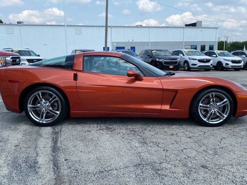 Used 2005 Chevrolet Corvette Coupe w/ Preferred Equipment Group image 8