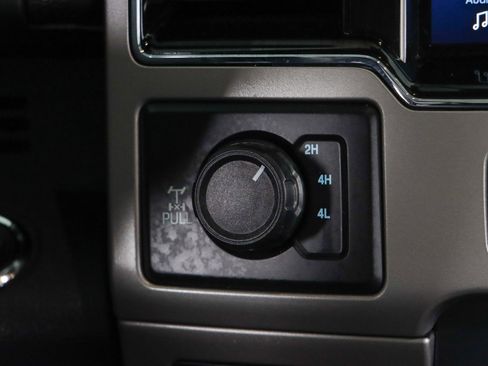 Used 2022 Ford F250 Lariat w/ Tremor Off-Road Package AWD/4WD image 22