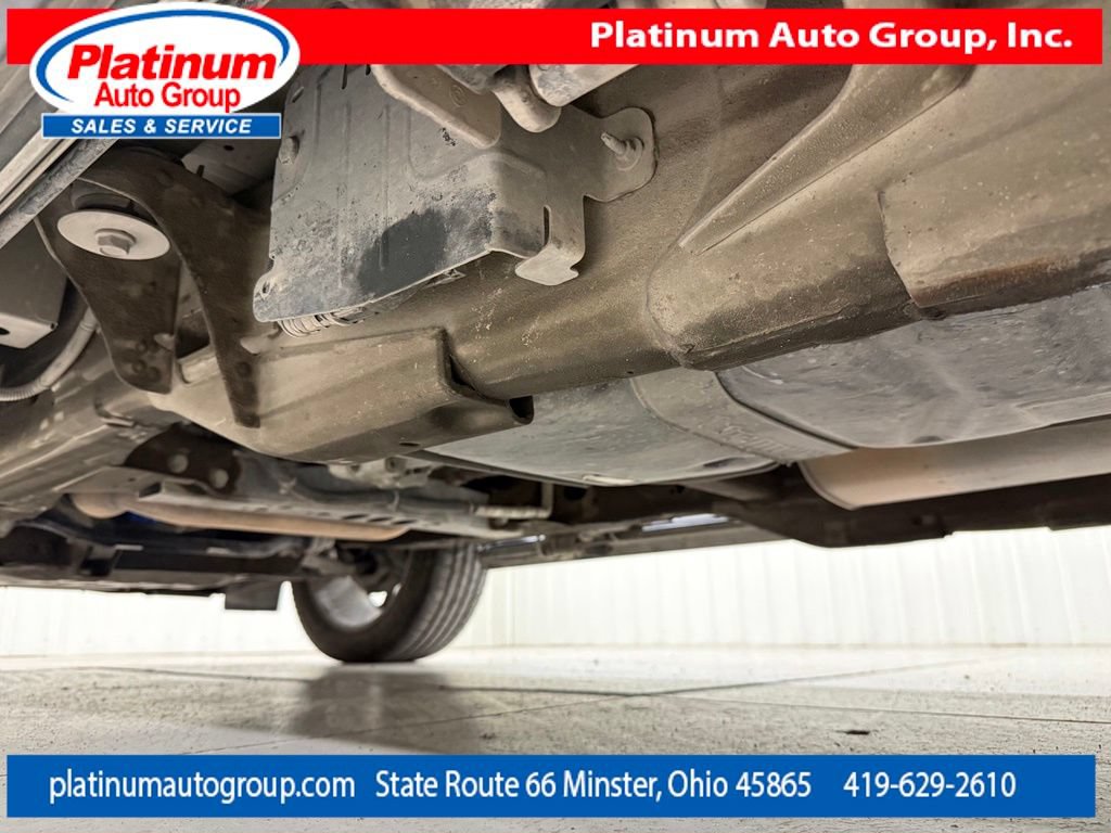 Used 2021 GMC Yukon Denali w/ Denali Premium Package AWD/4WD image 9
