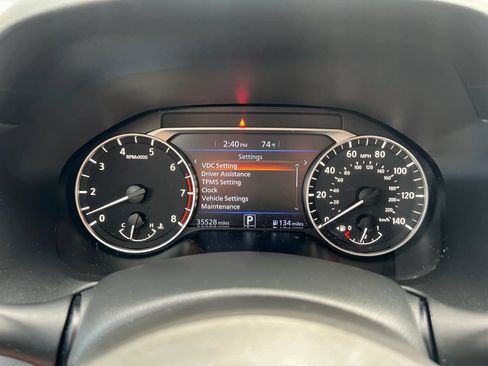 Used 2024 Nissan Altima 2.5 SV FWD image 15