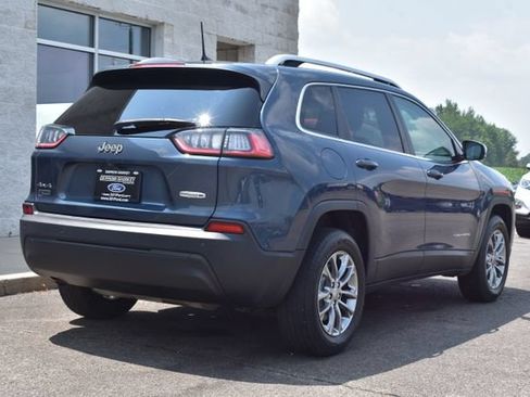 Used 2020 Jeep Cherokee Latitude Plus w/ Cold Weather Group AWD/4WD image 14