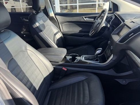 Used 2015 Ford Edge SEL w/ Equipment Group 201A image 20