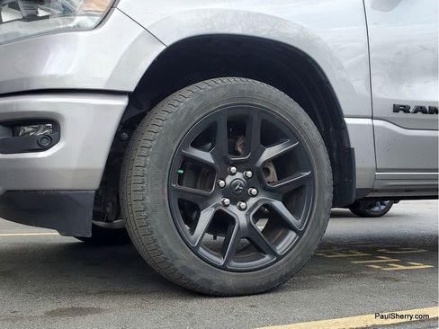 Used 2024 RAM 1500 Laramie image 3