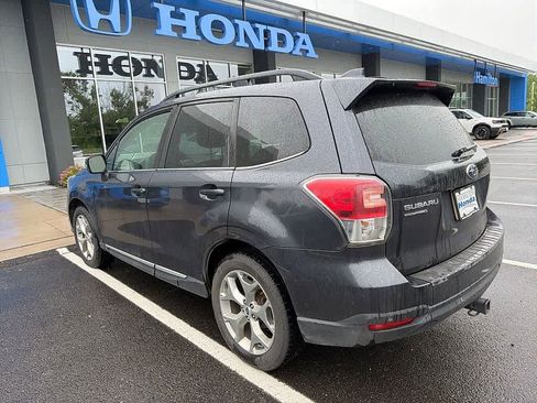 Used 2018 Subaru Forester 2.5i Touring AWD/4WD image 7