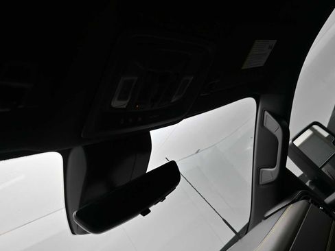 New 2026 Chevrolet Silverado 2500 ZR2 AWD/4WD image 17