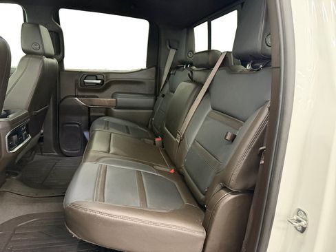 Used 2021 GMC Sierra 1500 Denali w/ Denali Ultimate Package AWD/4WD image 10