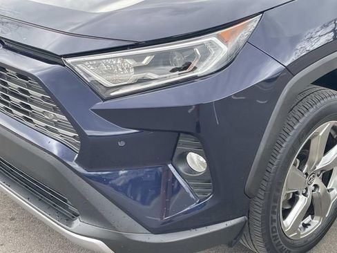 Used 2021 Toyota RAV4 Limited image 9