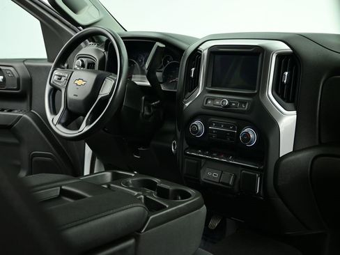 Used 2022 Chevrolet Silverado 1500 Custom image 31