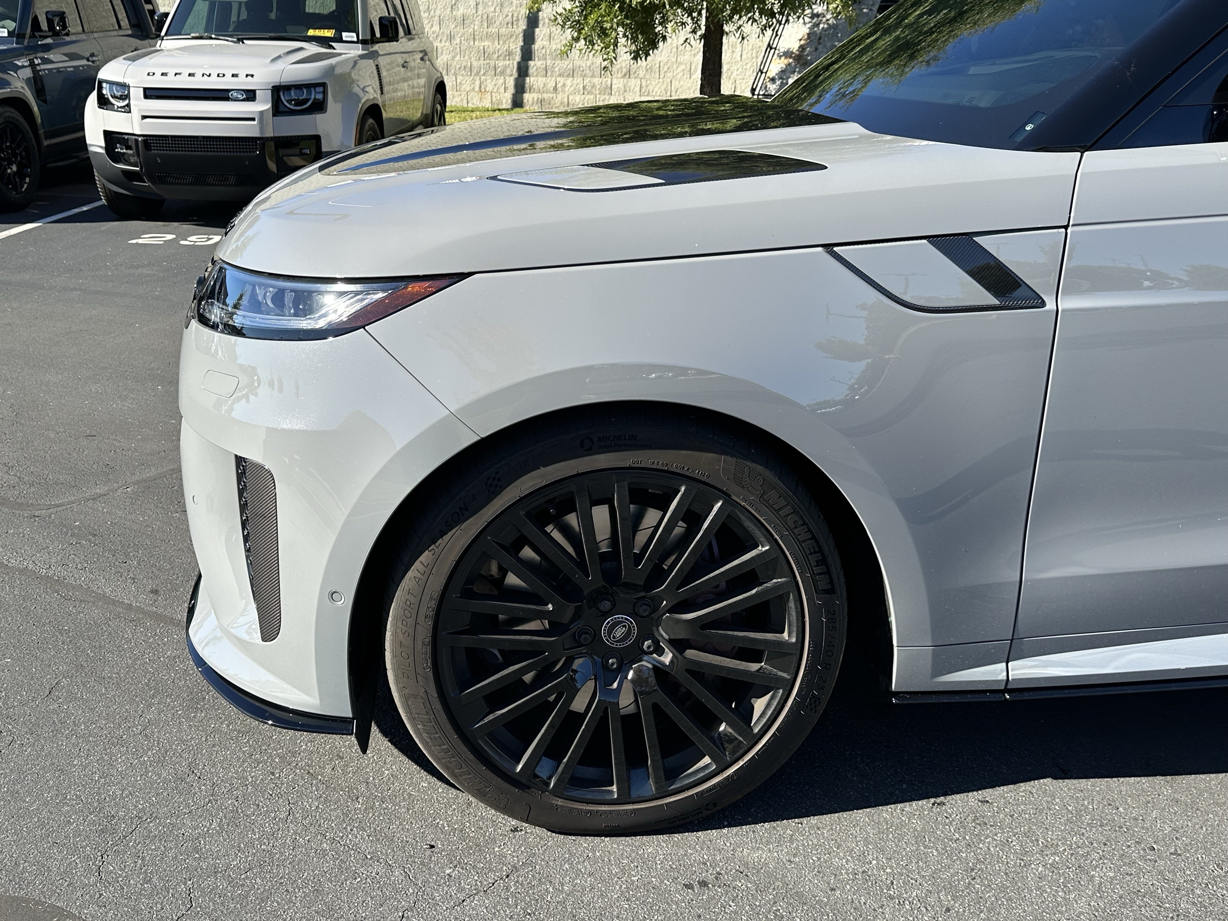 Certified 2025 Land Rover Range Rover Sport SV Edition Two AWD/4WD image 14