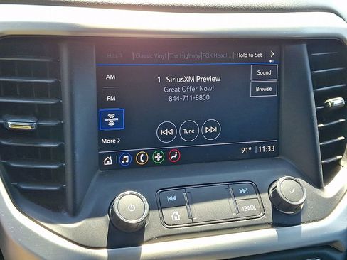 Certified 2023 GMC Acadia SLE FWD image 16