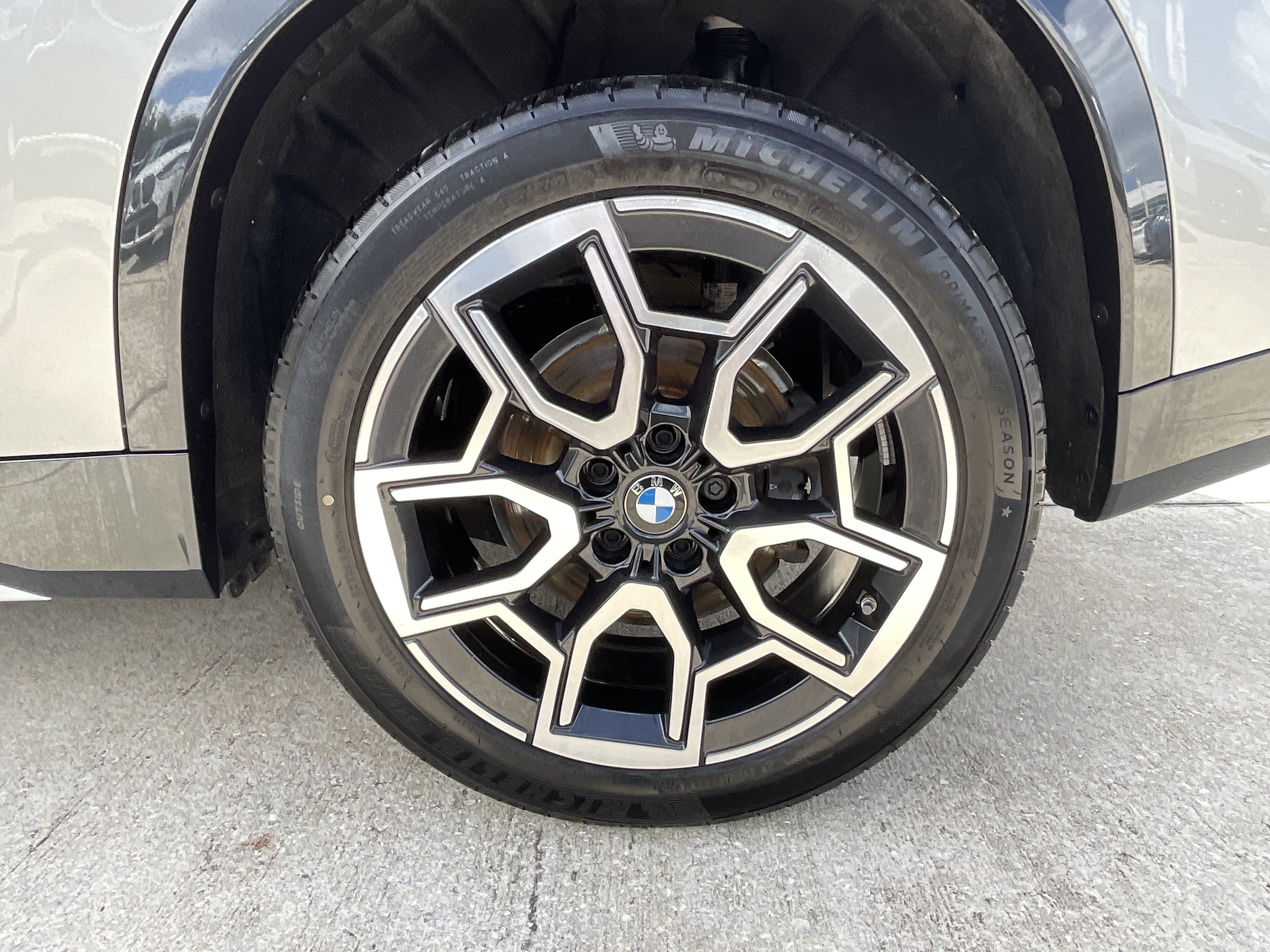 Certified 2026 BMW X1 xDrive28i w/ Technology Package AWD/4WD image 7