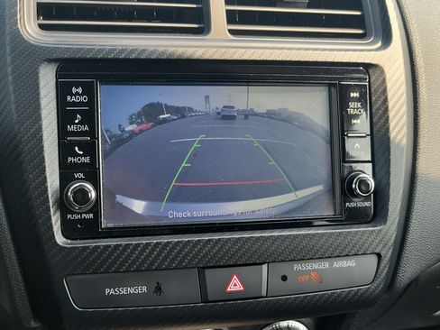 Used 2025 Mitsubishi Outlander Sport ES AWD/4WD image 26