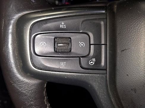 Used 2021 Chevrolet Silverado 1500 LT w/ Z71 Off-Road Package image 16