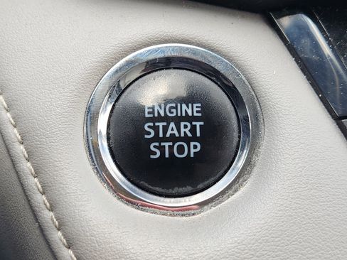 Used 2017 Toyota RAV4 Limited w/ Advanced Technology Package FWD image 25