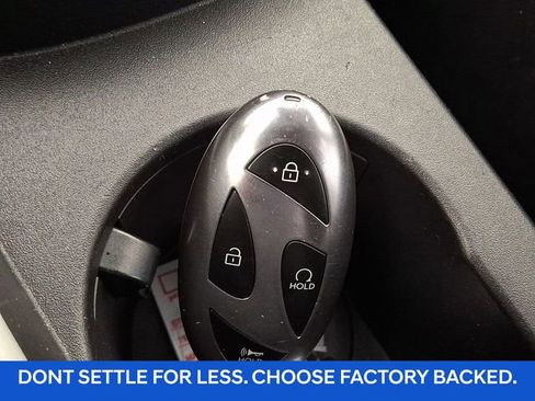 Certified 2025 Hyundai Kona SEL FWD image 17