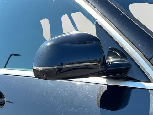 Used 2022 BMW X5 xDrive40i w/ Premium Package image 11